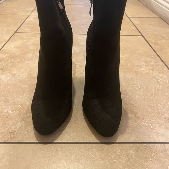 Booties - Picture 3 of 4